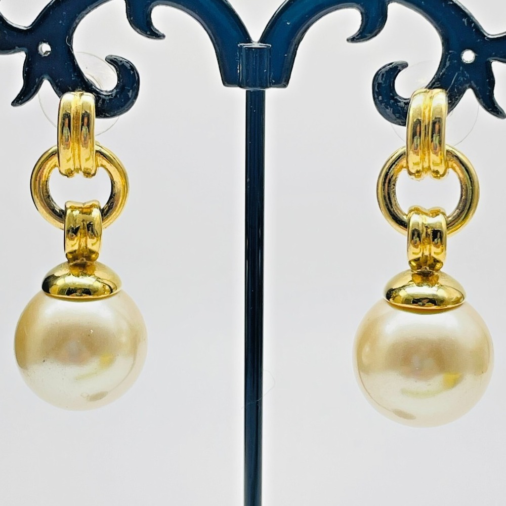 Gold-Tone Pearl Drop Earrings - Classic Elegance